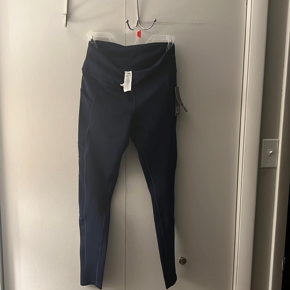 New balance leggings with side pockets